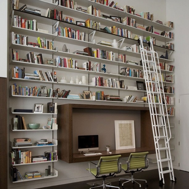 22 Incredible Bookshelves, Libraries and Bookcase Hacks