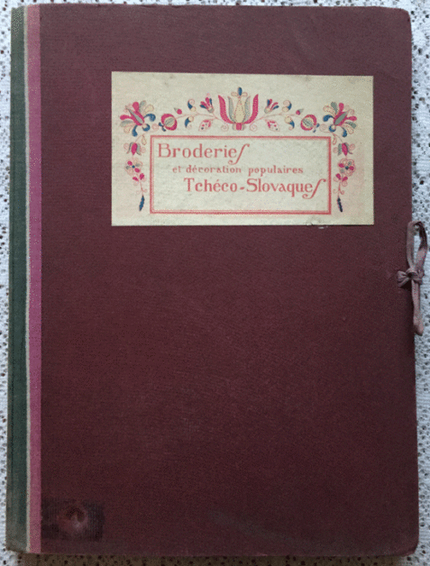 Broderies et Décoration Populaires Tchéco-Slovaques Edited By Henri Ernst